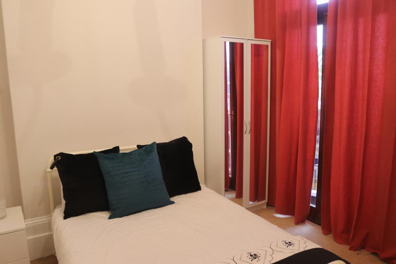 Inviting You To Your Home From Home 10 Minutes From Stratford Westfield Лондон Экстерьер фото