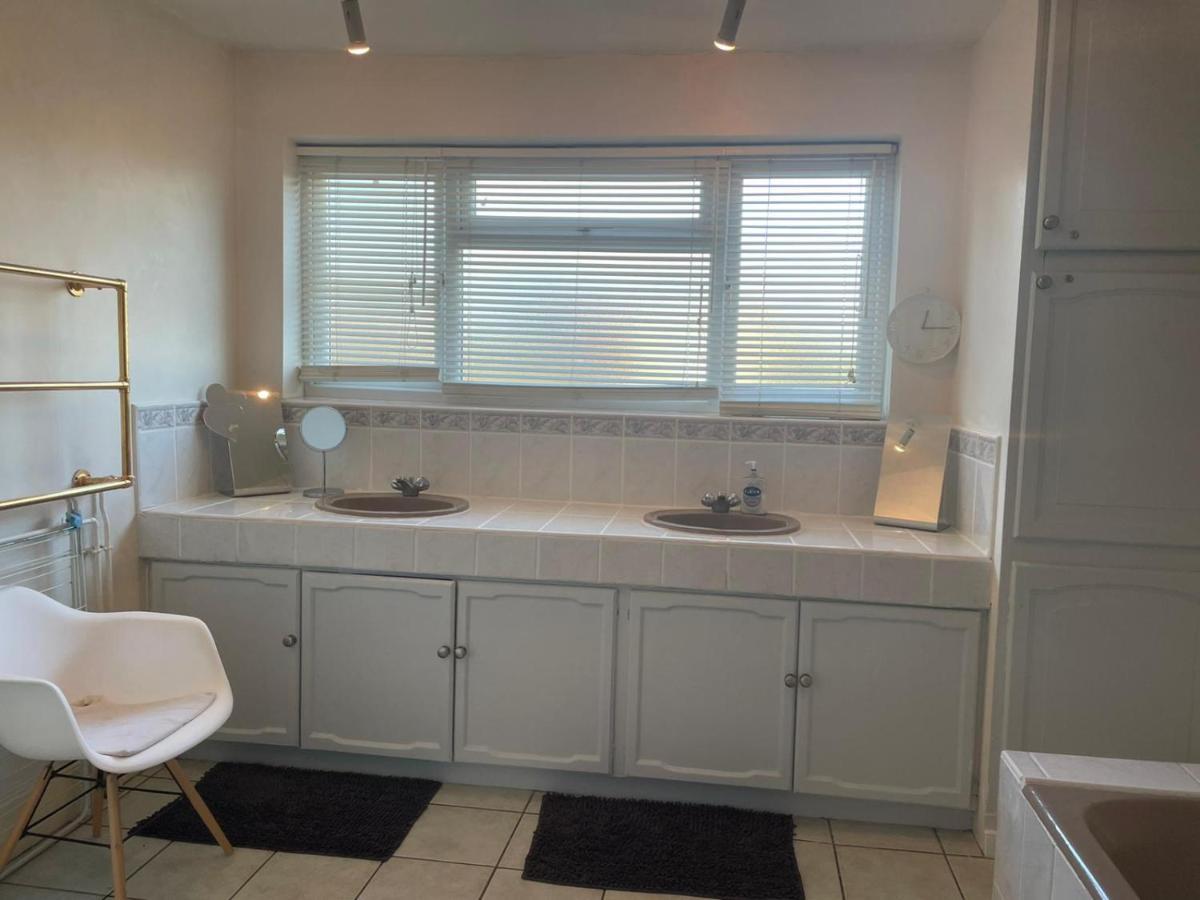 Inviting You To Your Home From Home 10 Minutes From Stratford Westfield Лондон Экстерьер фото