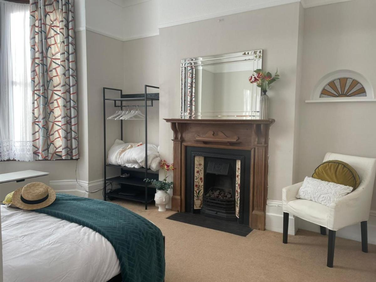 Inviting You To Your Home From Home 10 Minutes From Stratford Westfield Лондон Экстерьер фото